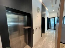 Oxley Tower (D1), Office #471214241